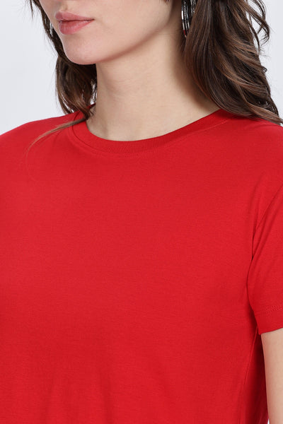 Soulmonk female model wearing a red solid crop top with a round neckline and short sleeves